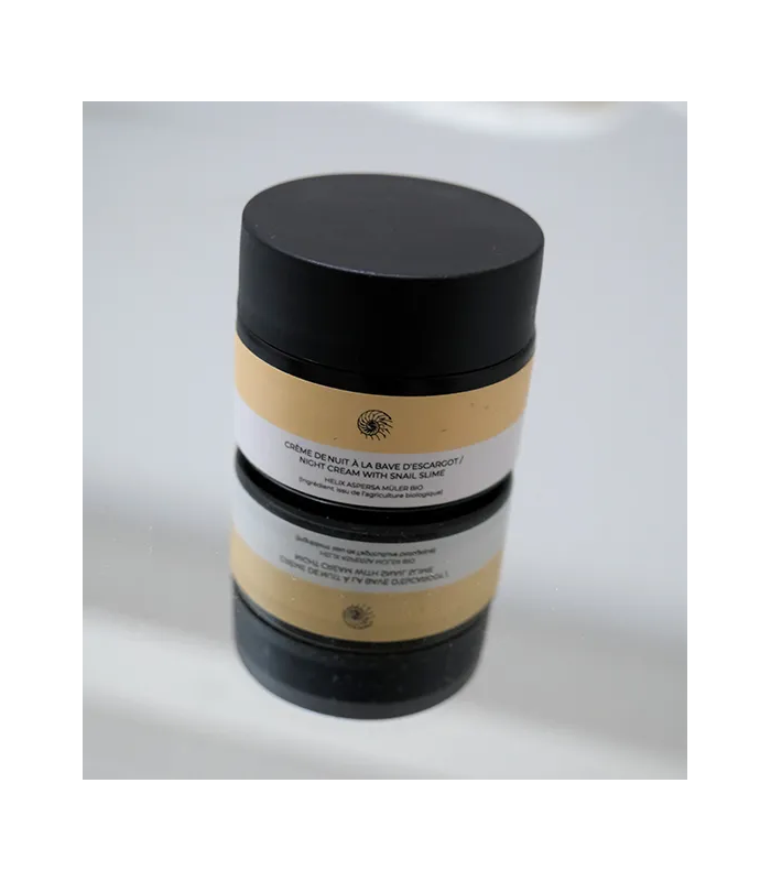 Organic Snail Slime Regenerating Night Cream - Regenerating anti-ageing care